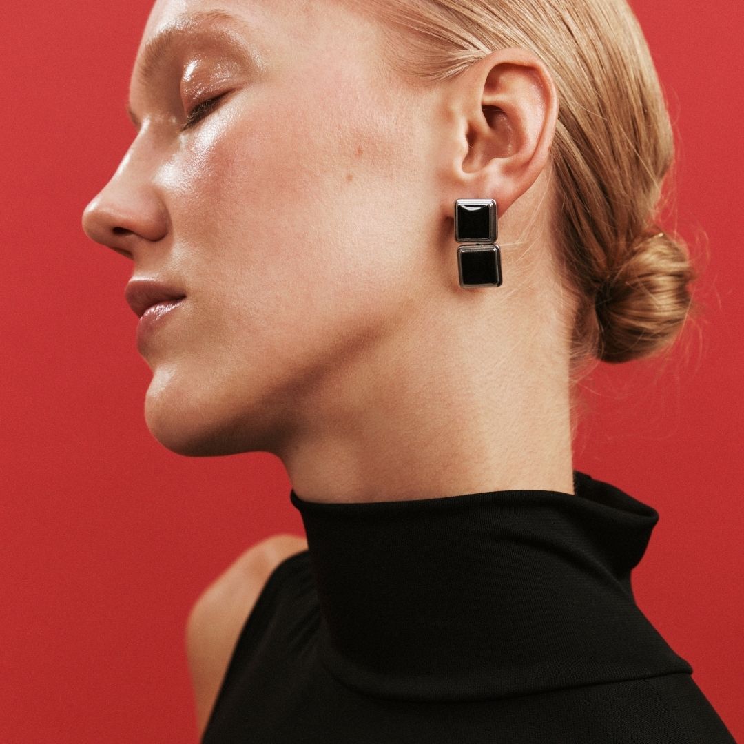 ARCHER DROP EARRINGS