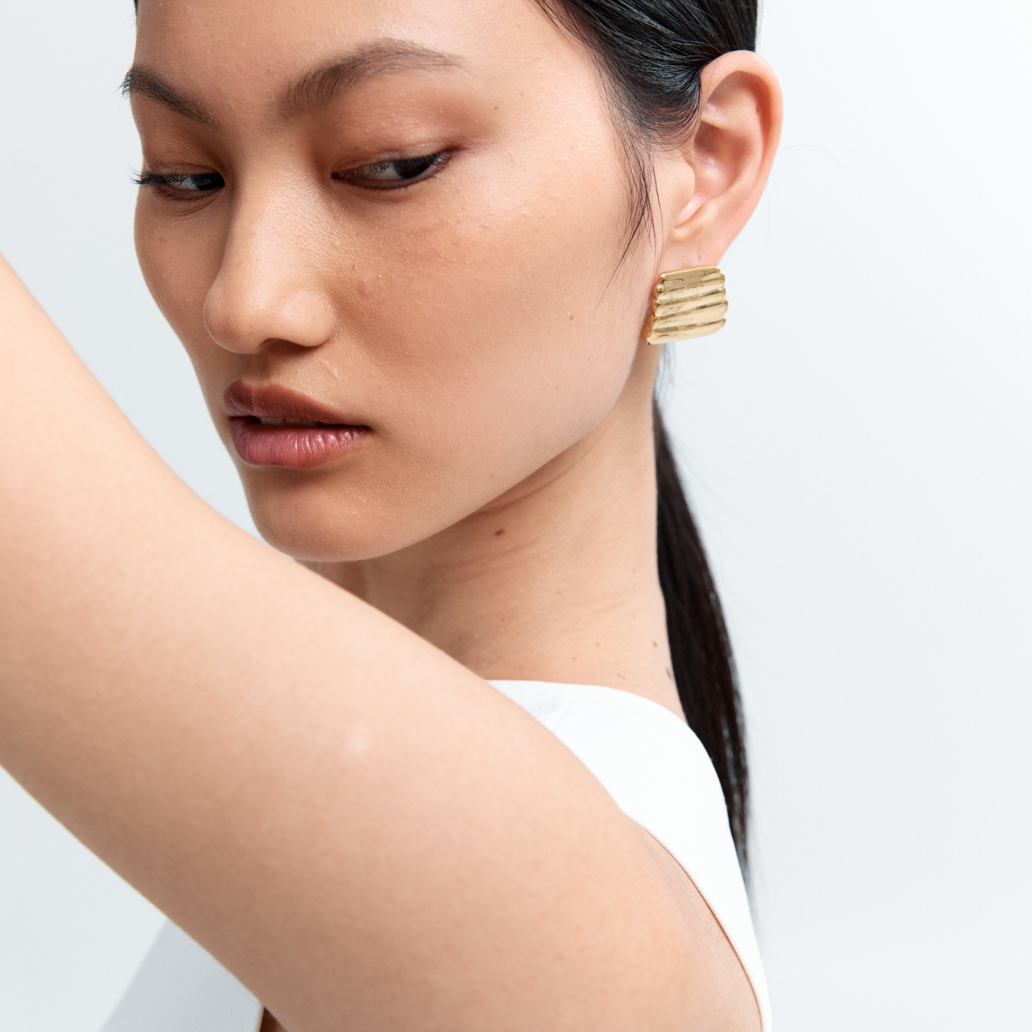 VASE EARRINGS