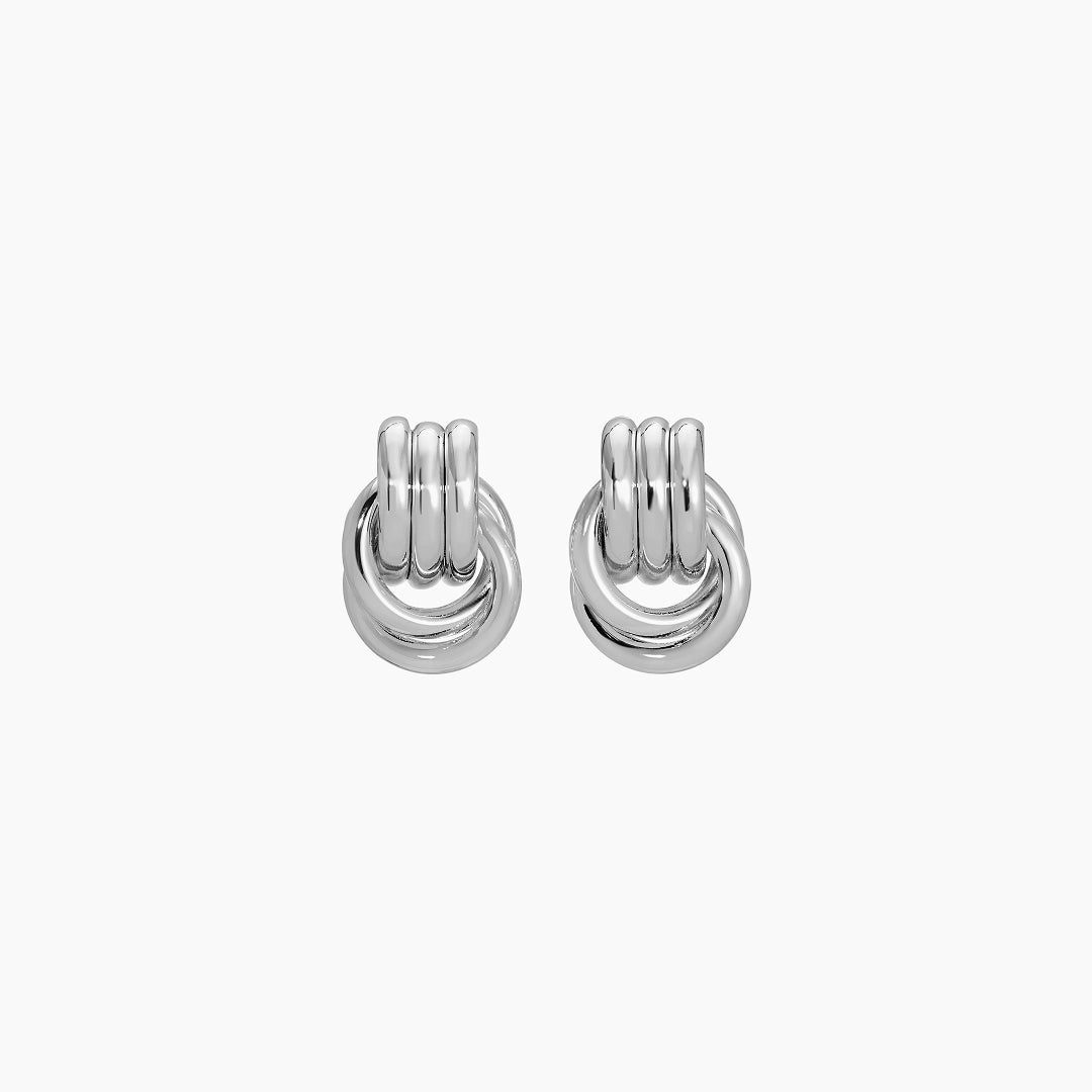 BABY KNOT EARRINGS