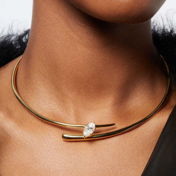 GAZE CHOKER