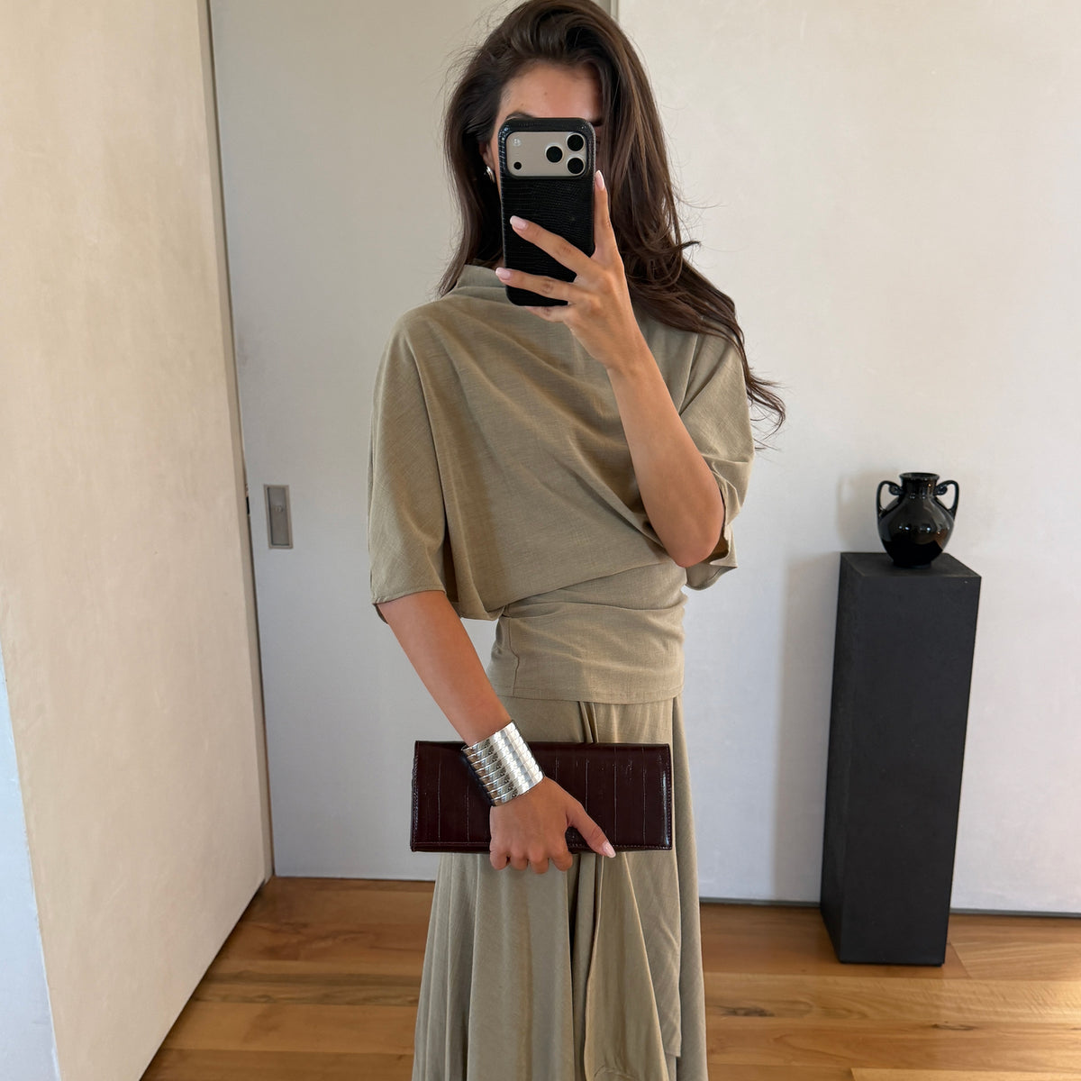 HEPBURN CLUTCH
