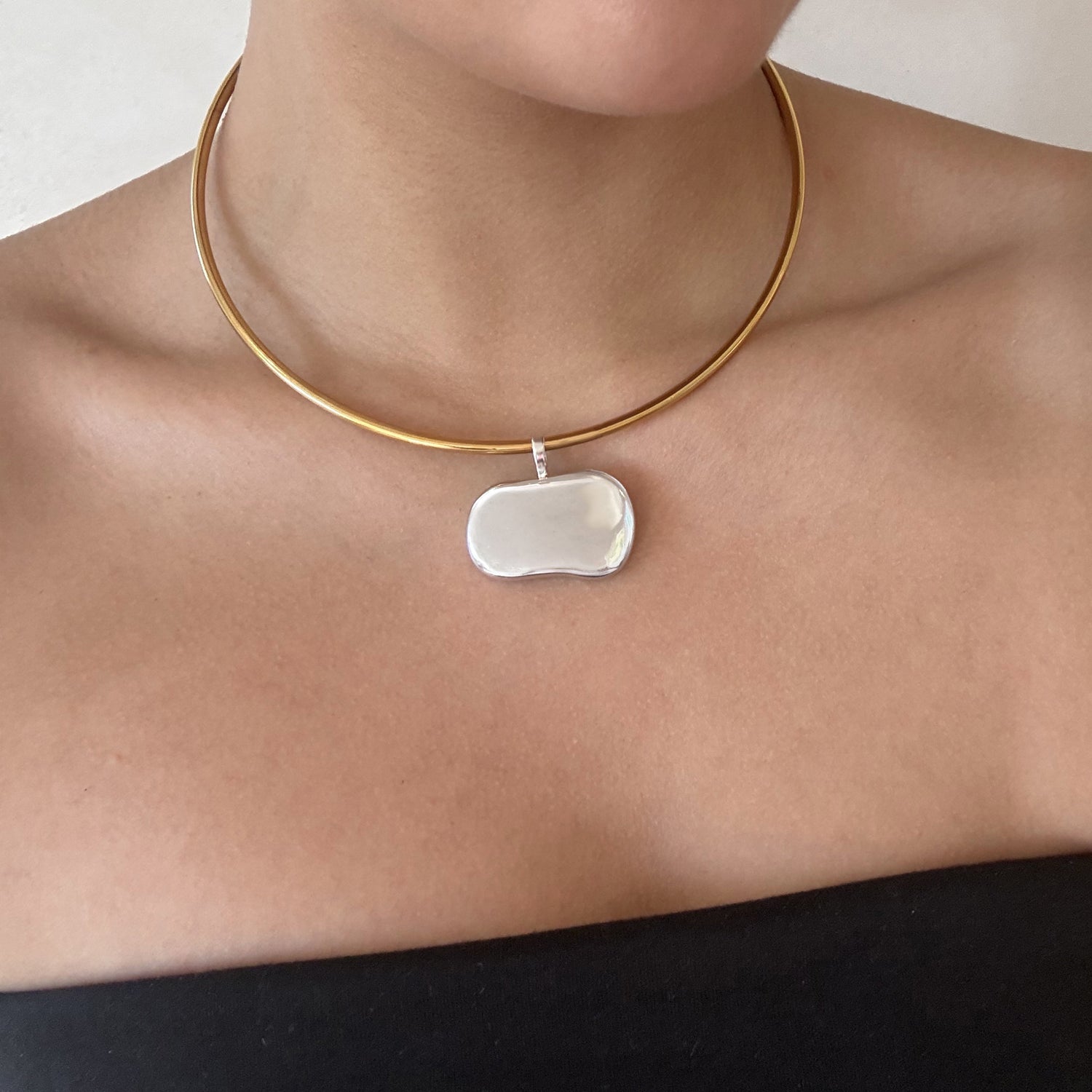 STELLA CHOKER + CHARM SET