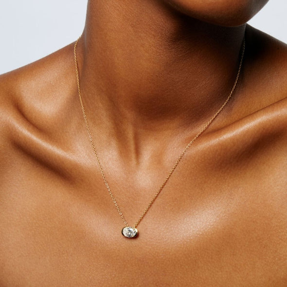POISE NECKLACE