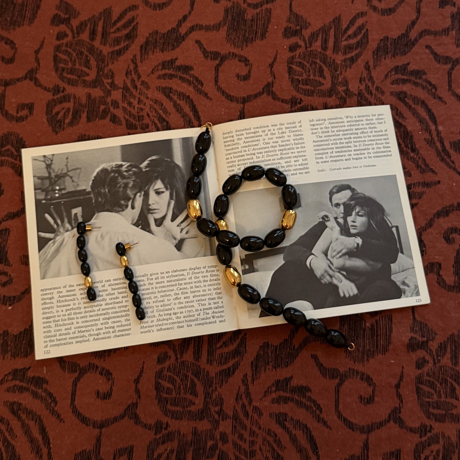 CLEMENTINE NECKLACE