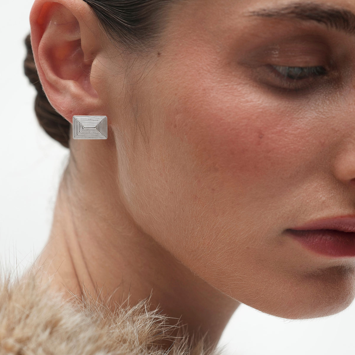 BABY CELESTE EARRINGS