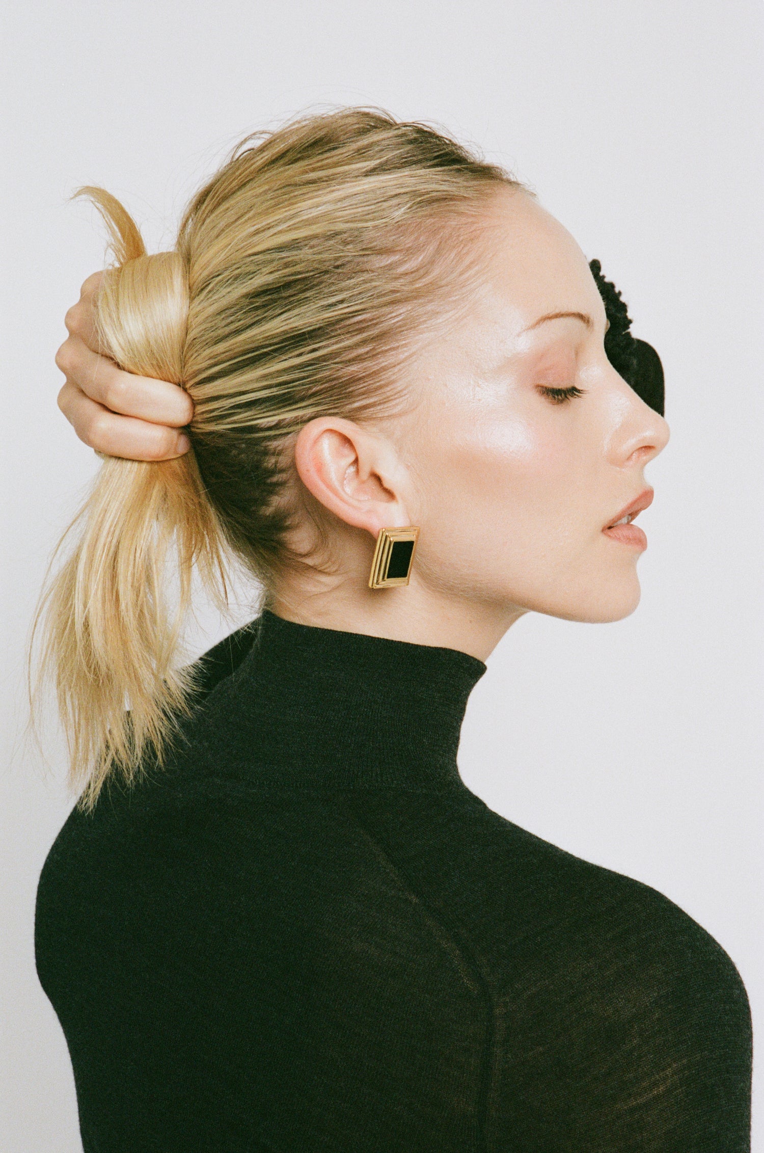PLAZA EARRINGS
