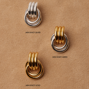 MINI KNOT EARRINGS