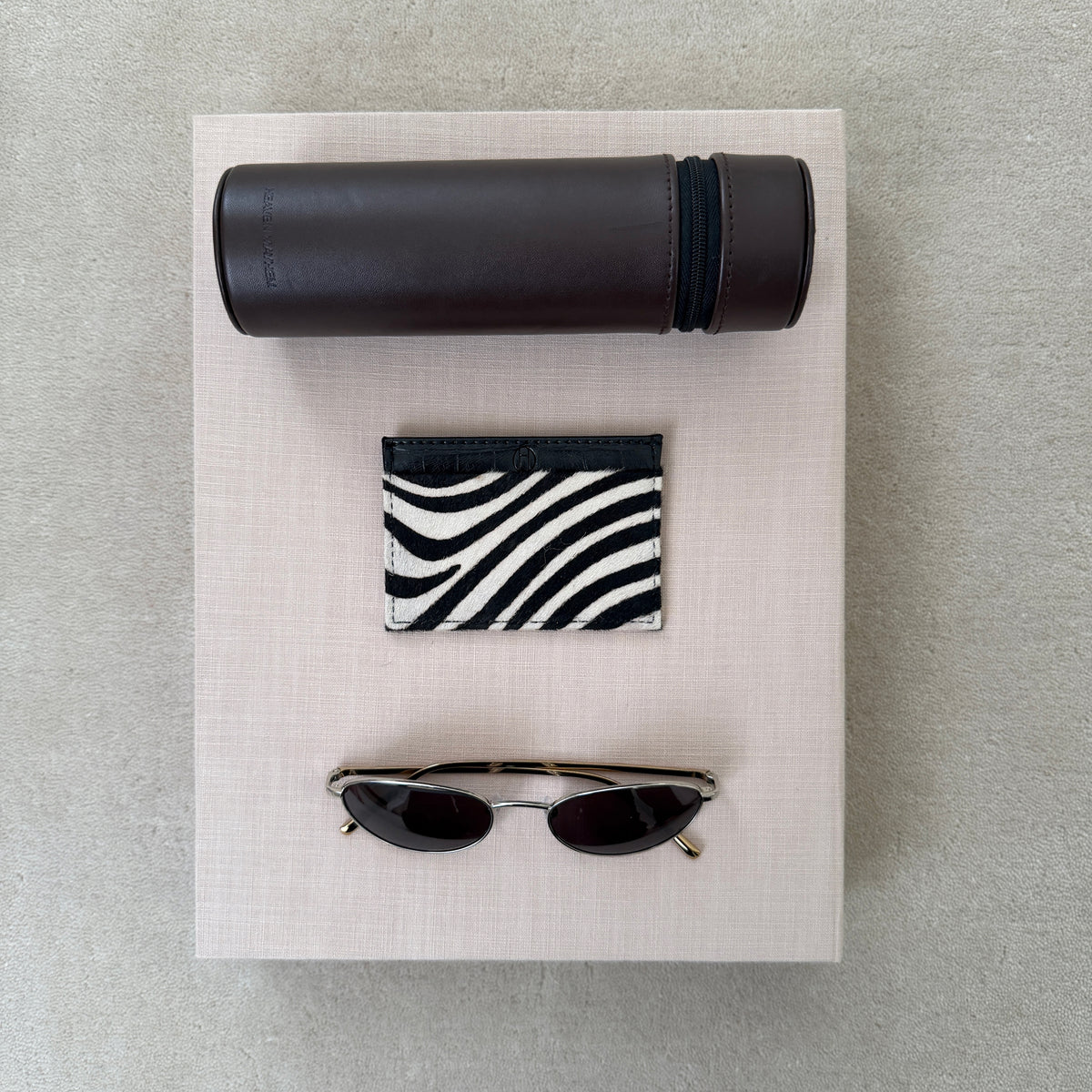 ANIMAL PRINT CARDHOLDER