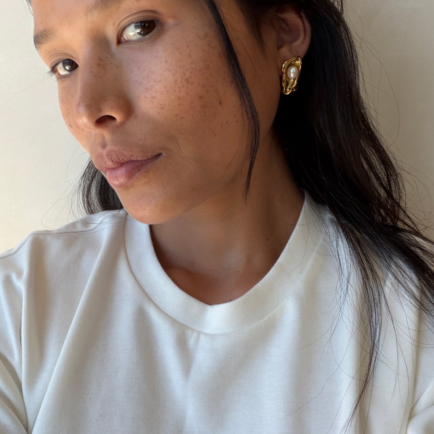 MOTHER OF PEARL EARRINGS